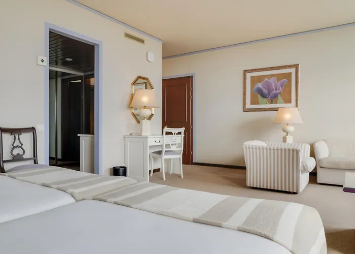 Pestana Bahia Nature & Vila Franca do Campo