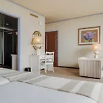 Pestana Bahia Nature & Vila Franca do Campo