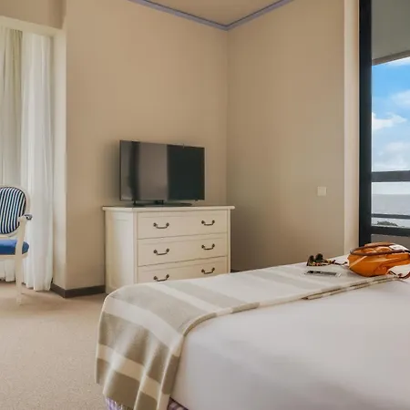 Pestana Bahia Nature & Vila Franca do Campo