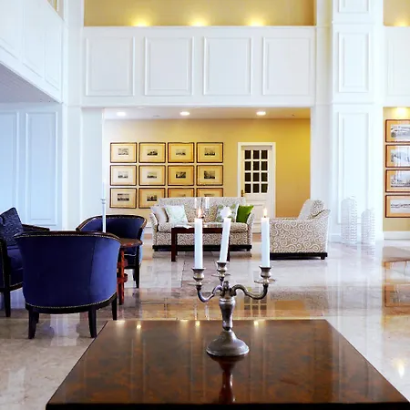 Pestana Bahia Nature & Vila Franca do Campo